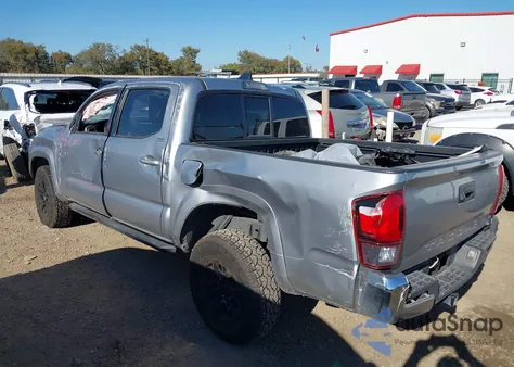 2021 Toyota Tacoma Sr5 z USA, uszkodzony, nr VIN 5TFAX5GN5MX190888